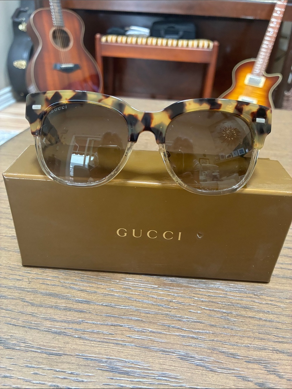 Gucci Tortoiseshell Frame Sunglasses with Brown Lenses